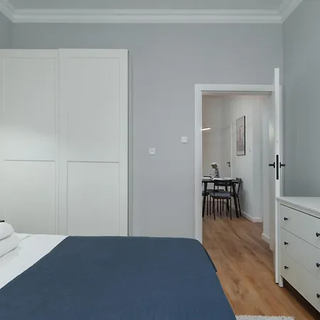 Center Gem Huge Patio, Ac & Modern Design Varsovia
