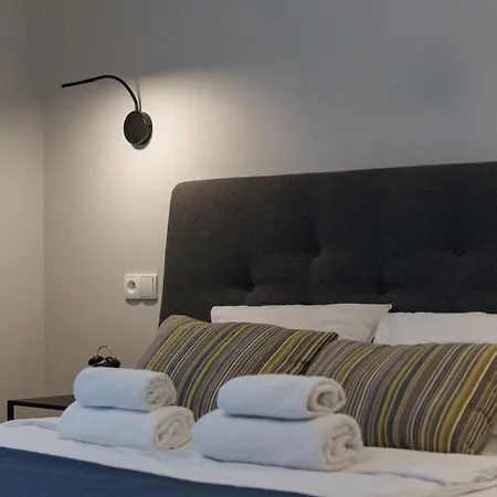 Center Gem Huge Patio, Ac & Modern Design Appartamento *