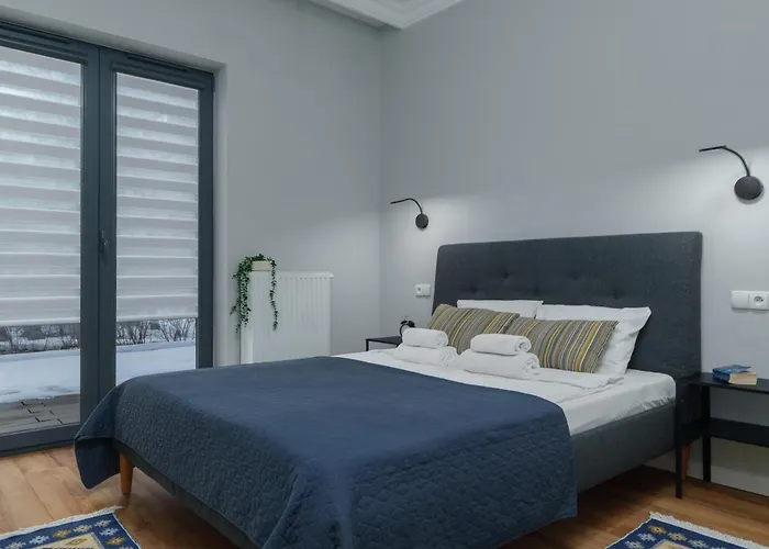 Center Gem Huge Patio, Ac & Modern Design * Varsavia